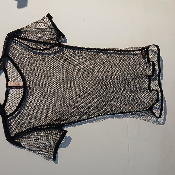 Black Mesh Women's Top - Picture 5 of 6